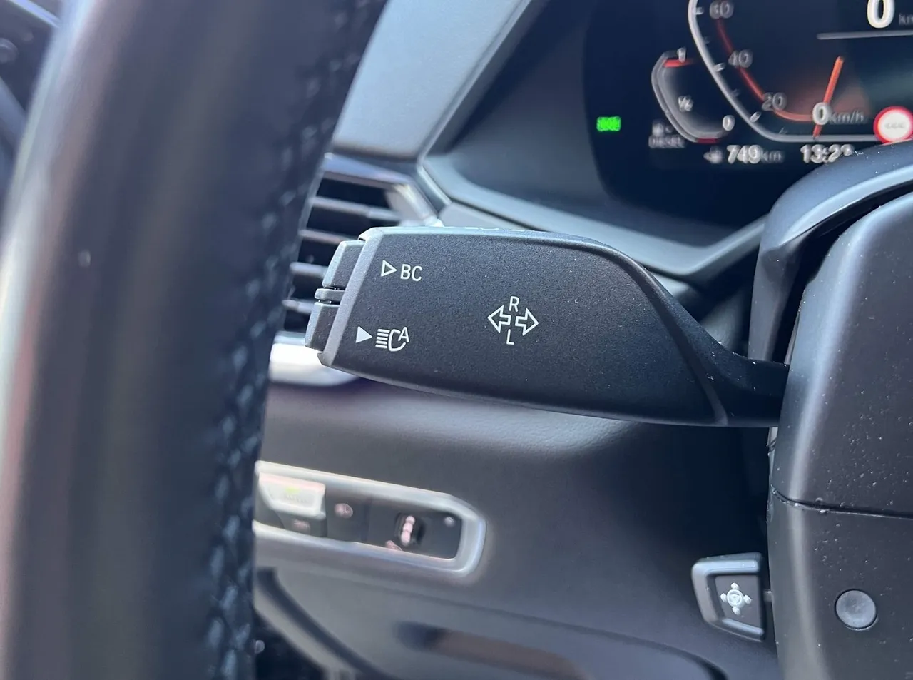 BMW X6 - фото 29