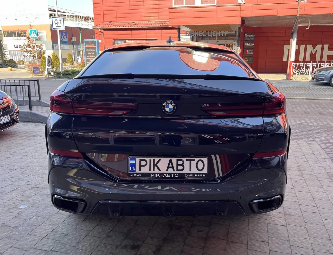 BMW X6 - фото 10