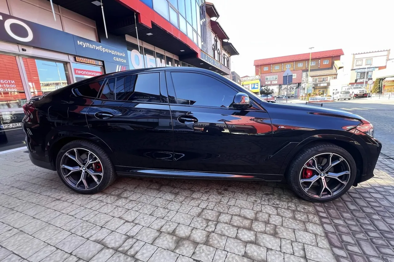 BMW X6 - фото 8