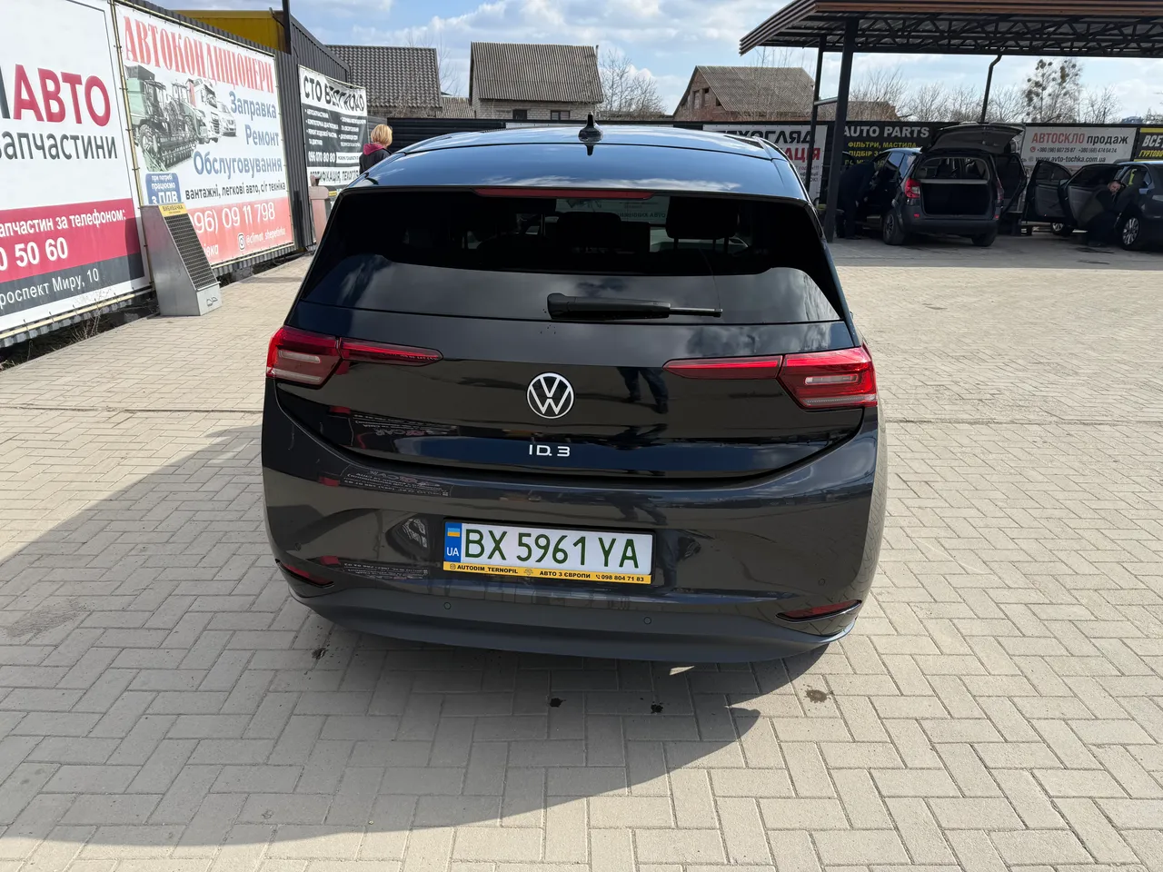 Volkswagen ID.3 - фото 4