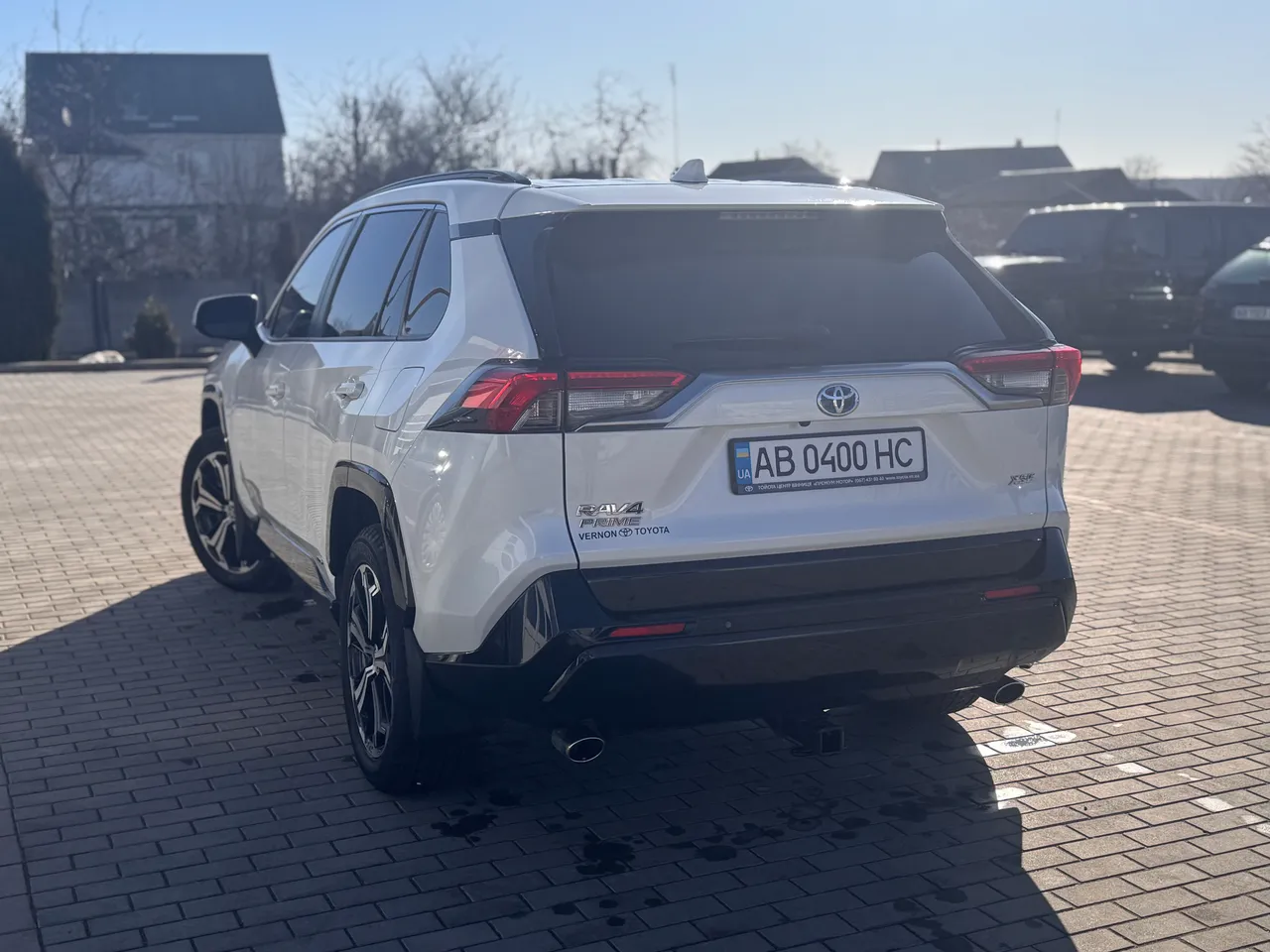 Toyota RAV4 - фото 5