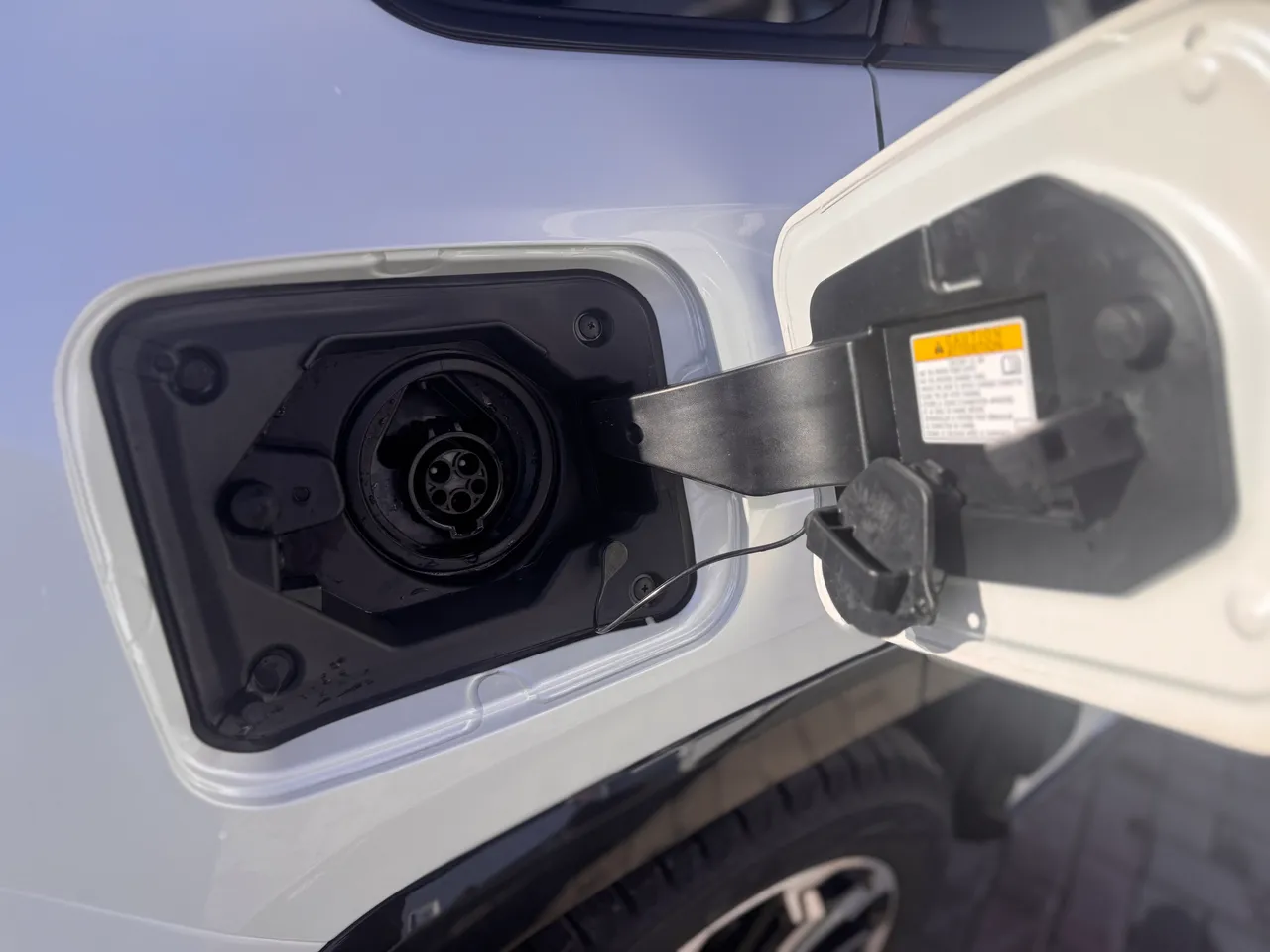 Toyota RAV4 - фото 14