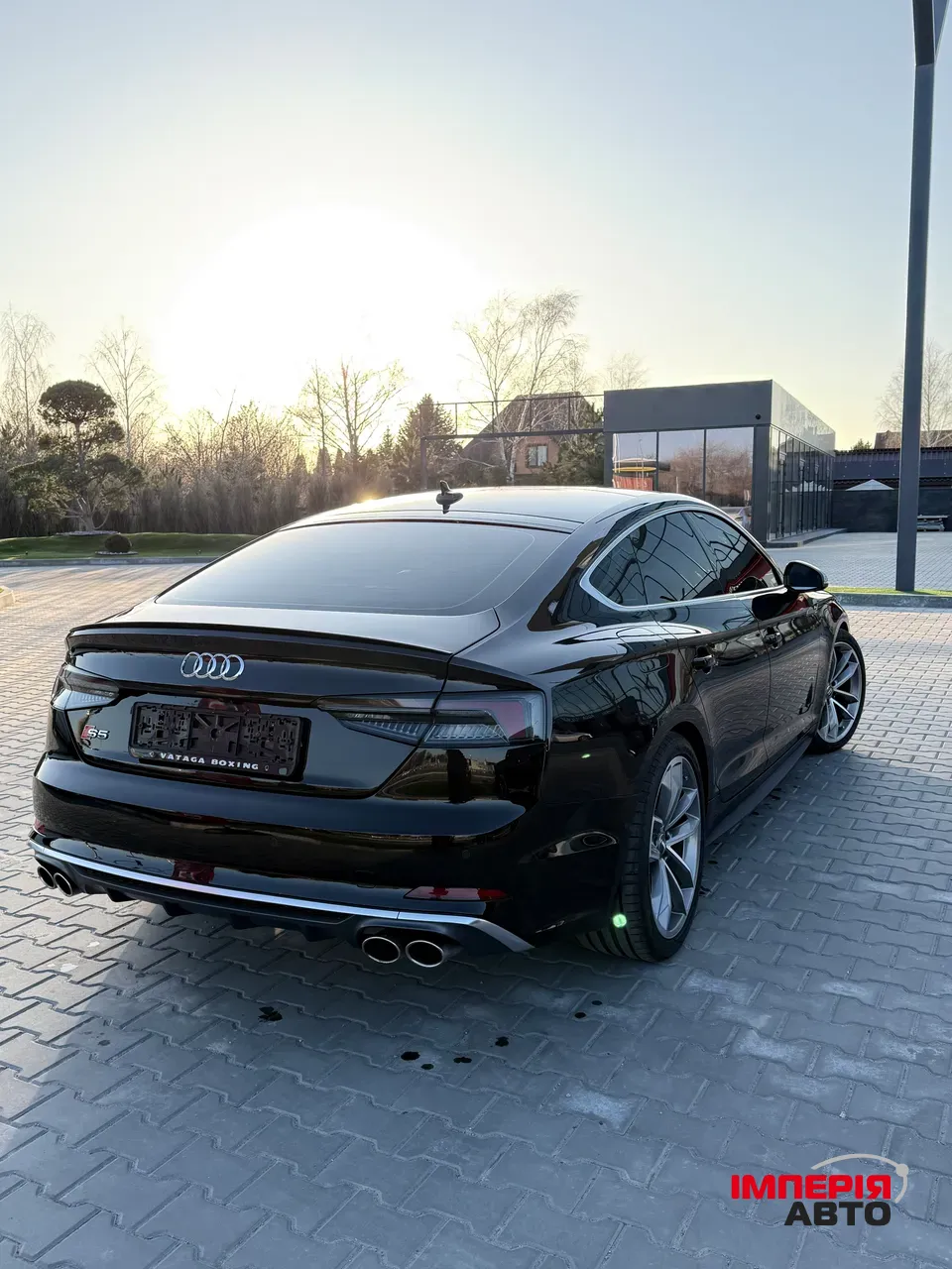 Audi S5 - фото 1