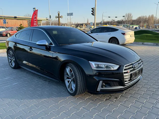 Audi S5 - фото 3