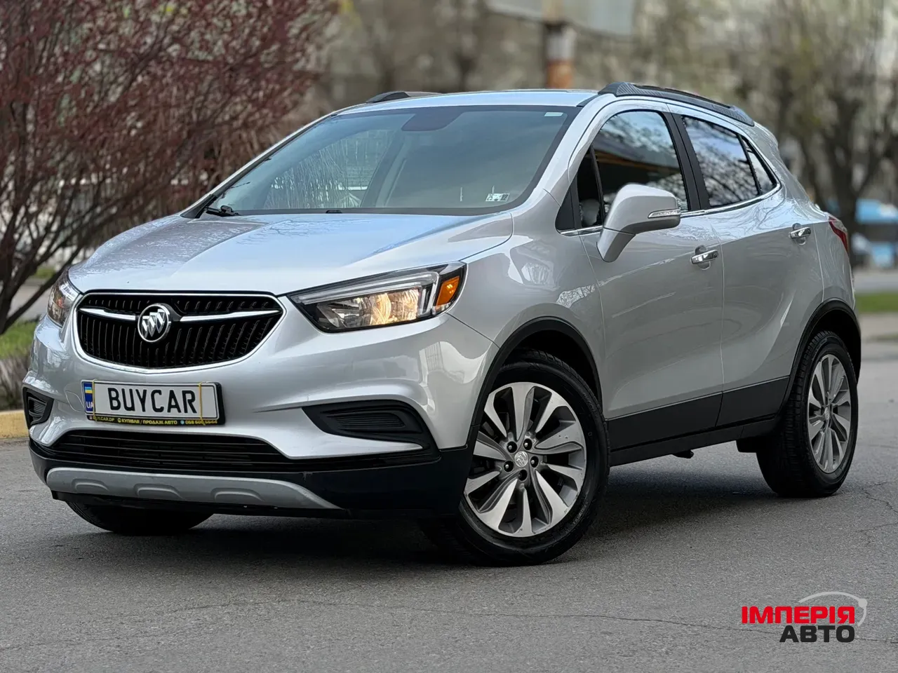 Buick Encore - фото 1