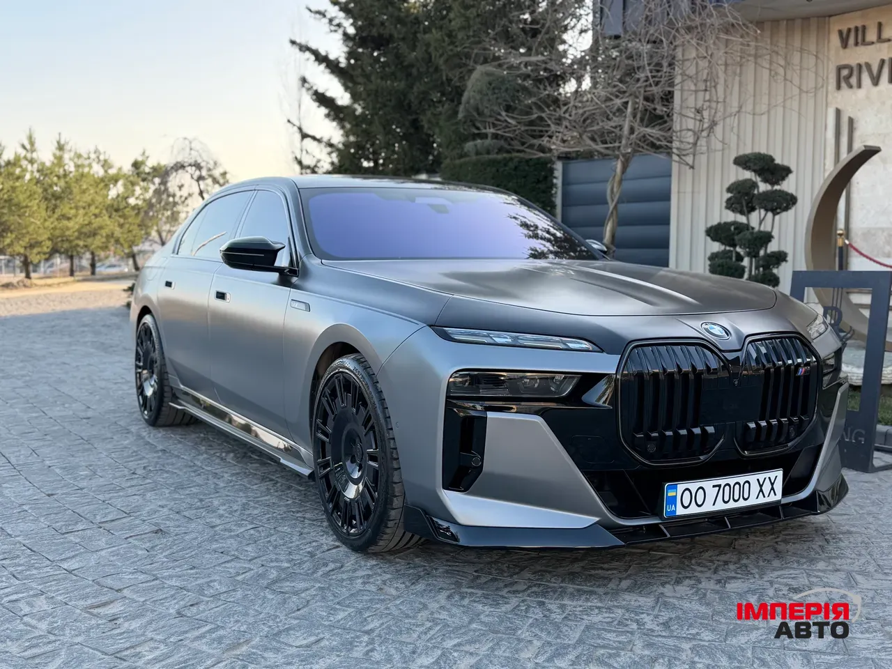 BMW 7 серії - фото 21