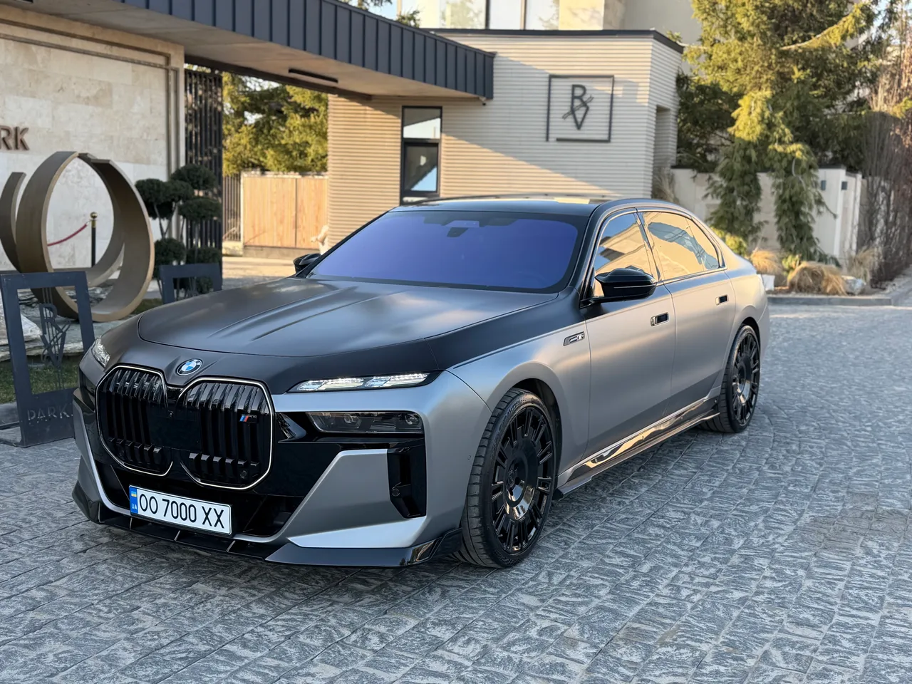 BMW 7 серії - фото 5