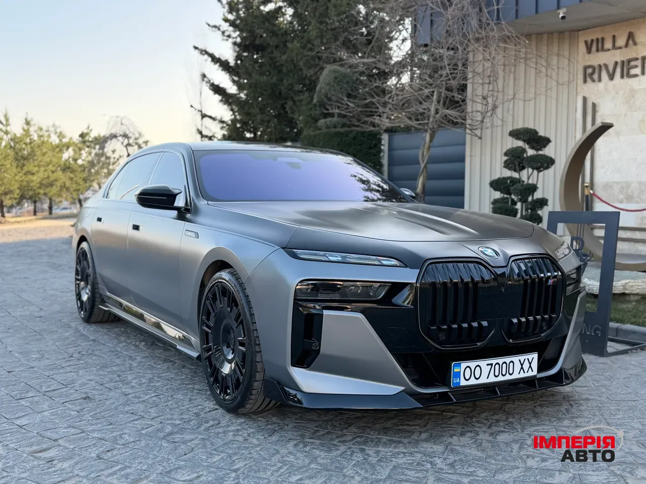 BMW 7 серії - фото 22
