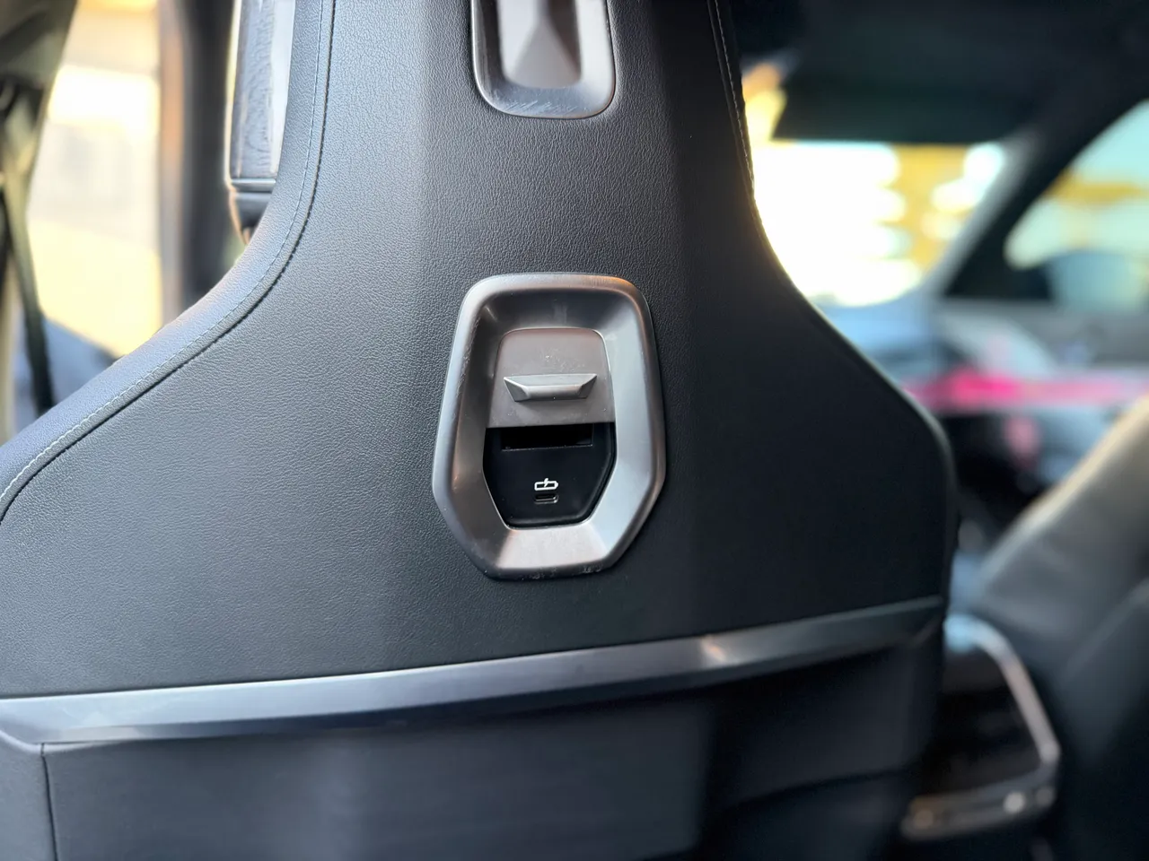 BMW 7 серії - фото 75