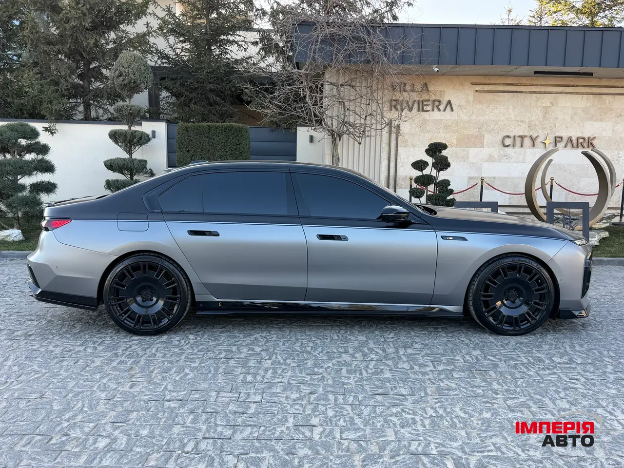 BMW 7 серії - фото 40