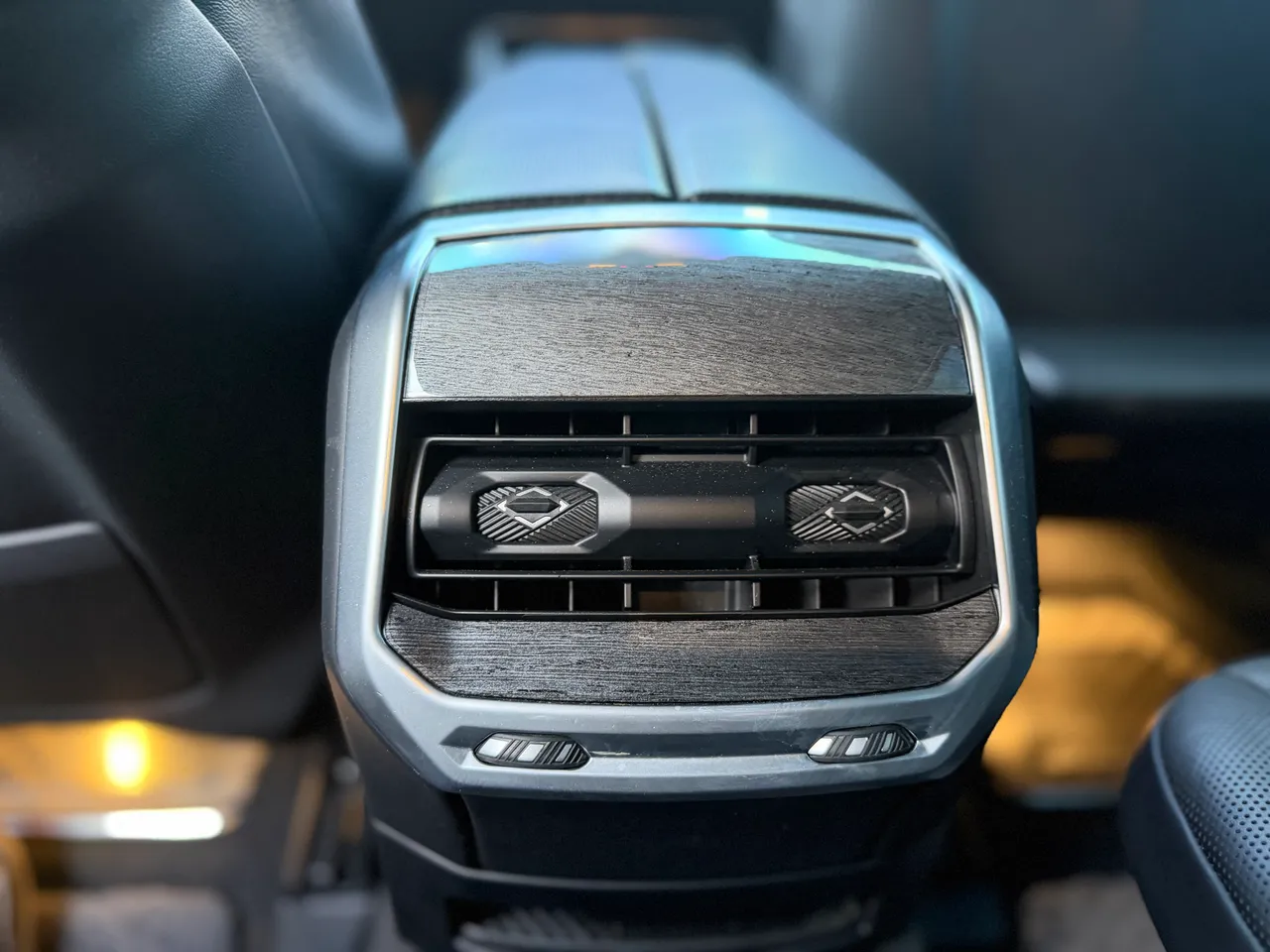 BMW 7 серії - фото 83