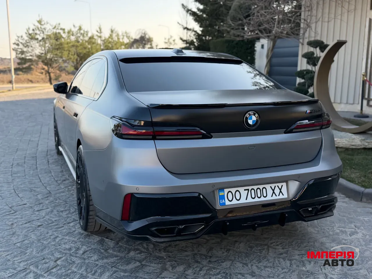 BMW 7 серії - фото 37