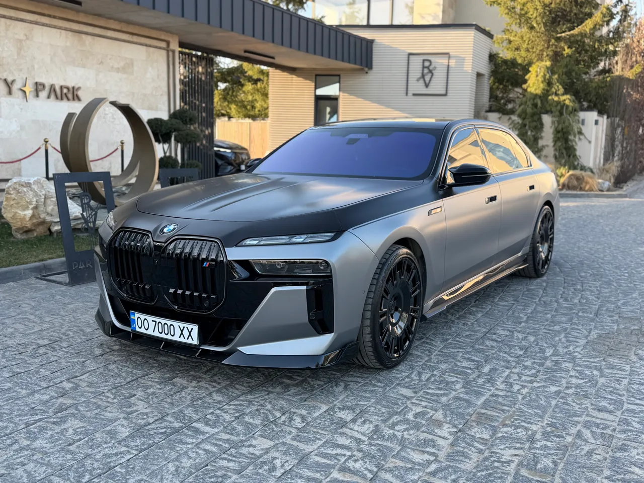 BMW 7 серії - фото 7