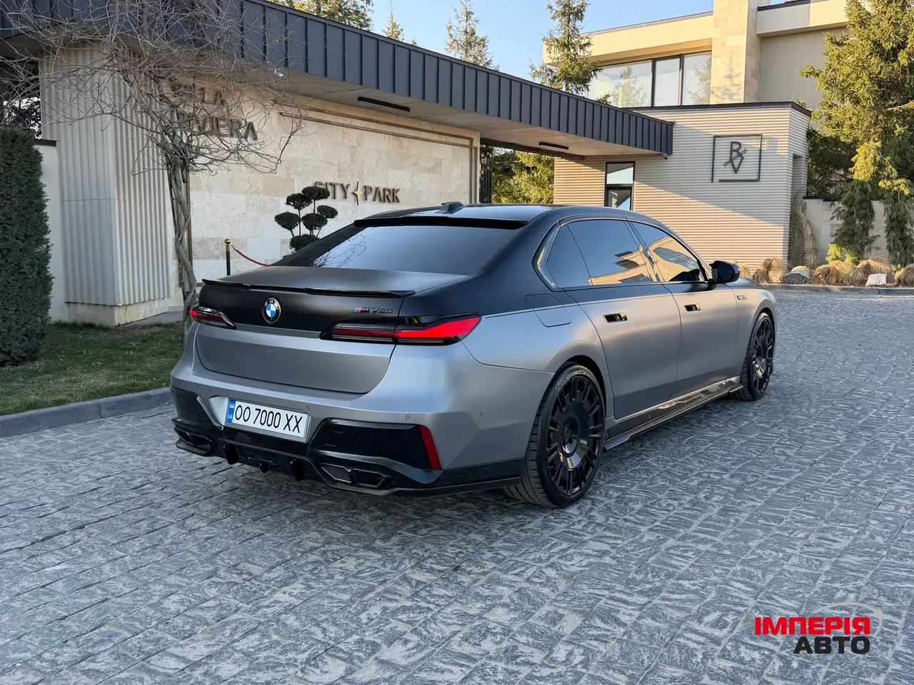 BMW 7 серії - фото 24