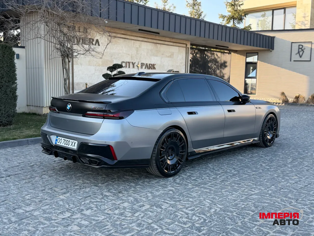BMW 7 серії - фото 25