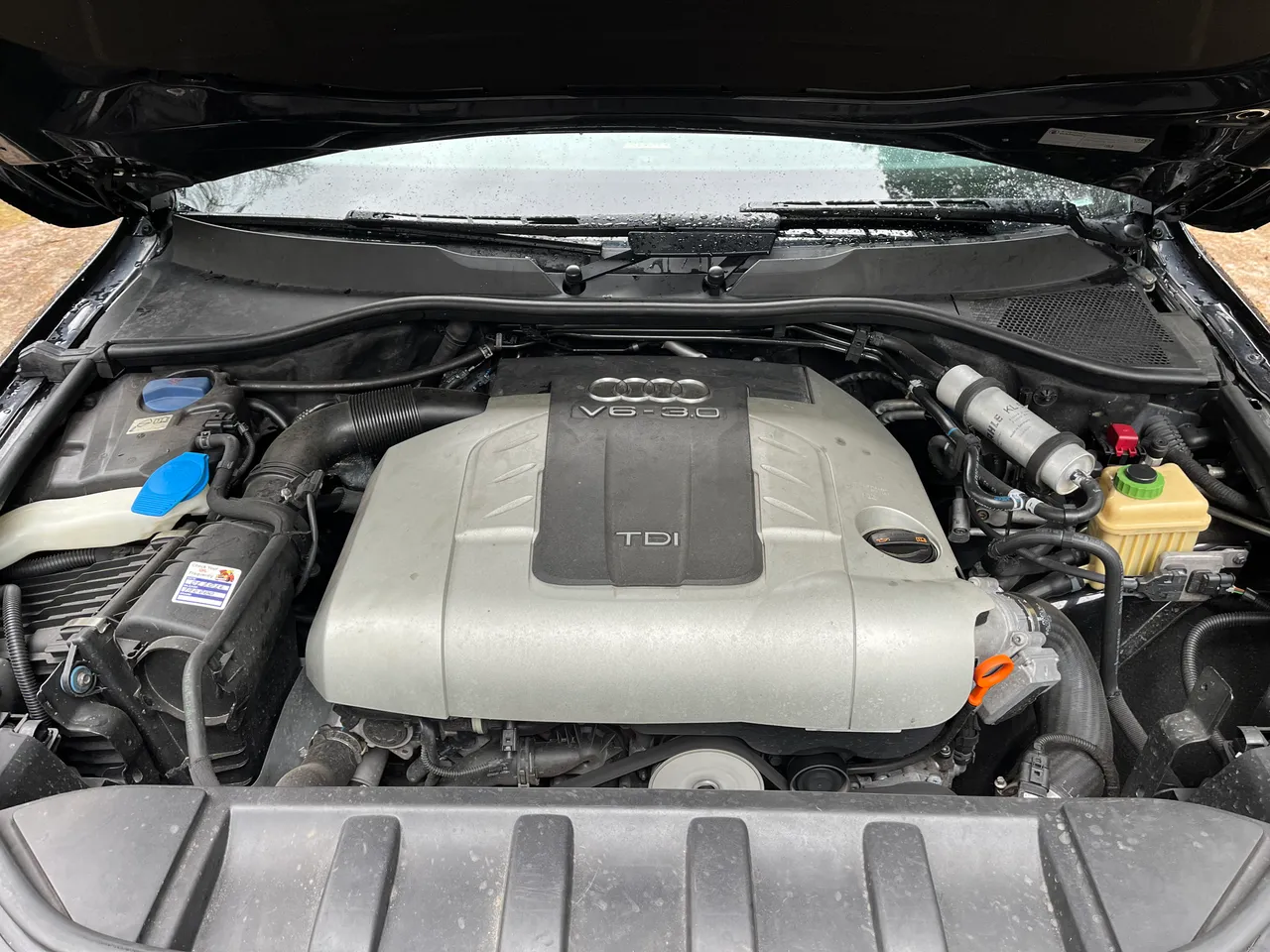 Audi Q7 - фото 13