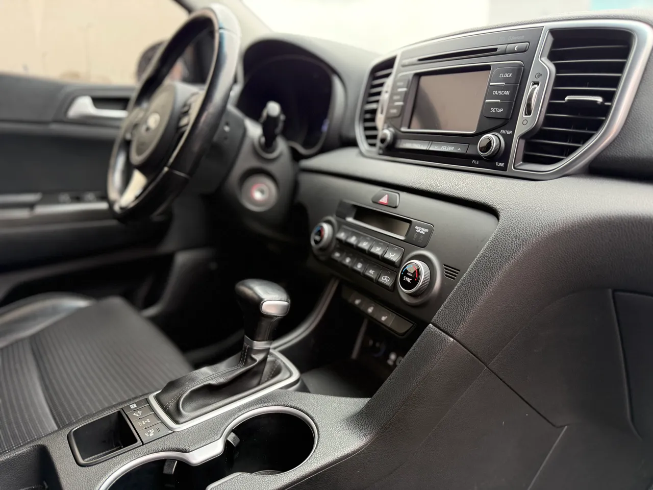 Kia Sportage - фото 24