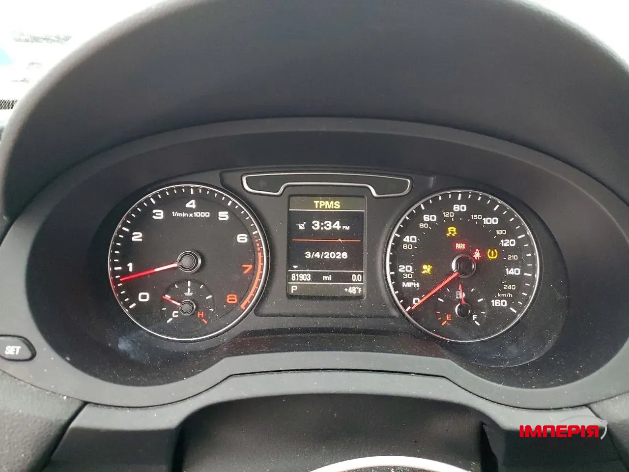 Audi Q3 - фото 9
