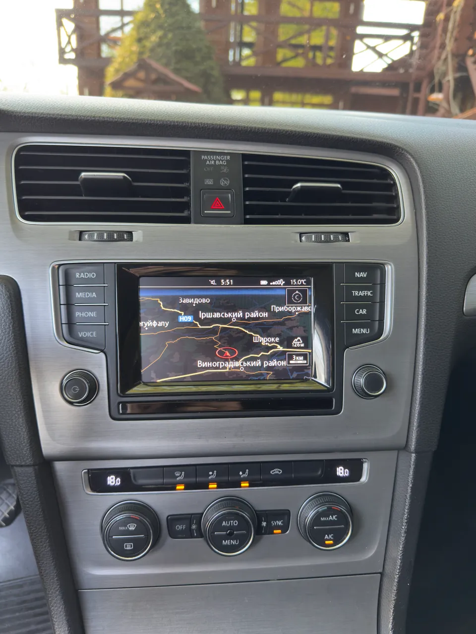 Volkswagen Golf - фото 12