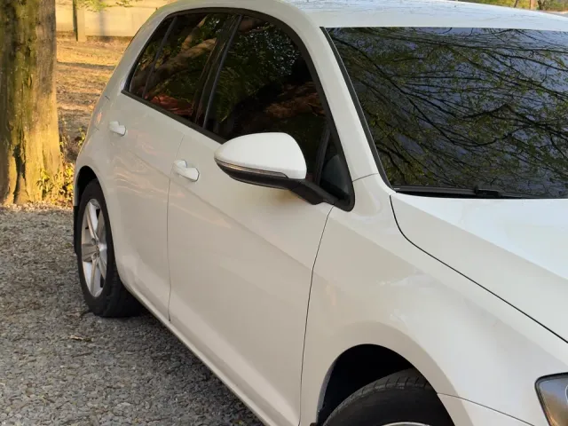 Volkswagen Golf - фото 4