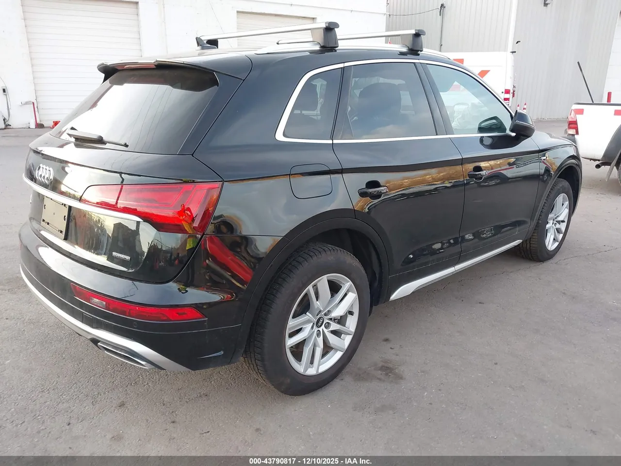 Audi Q5 - фото 6
