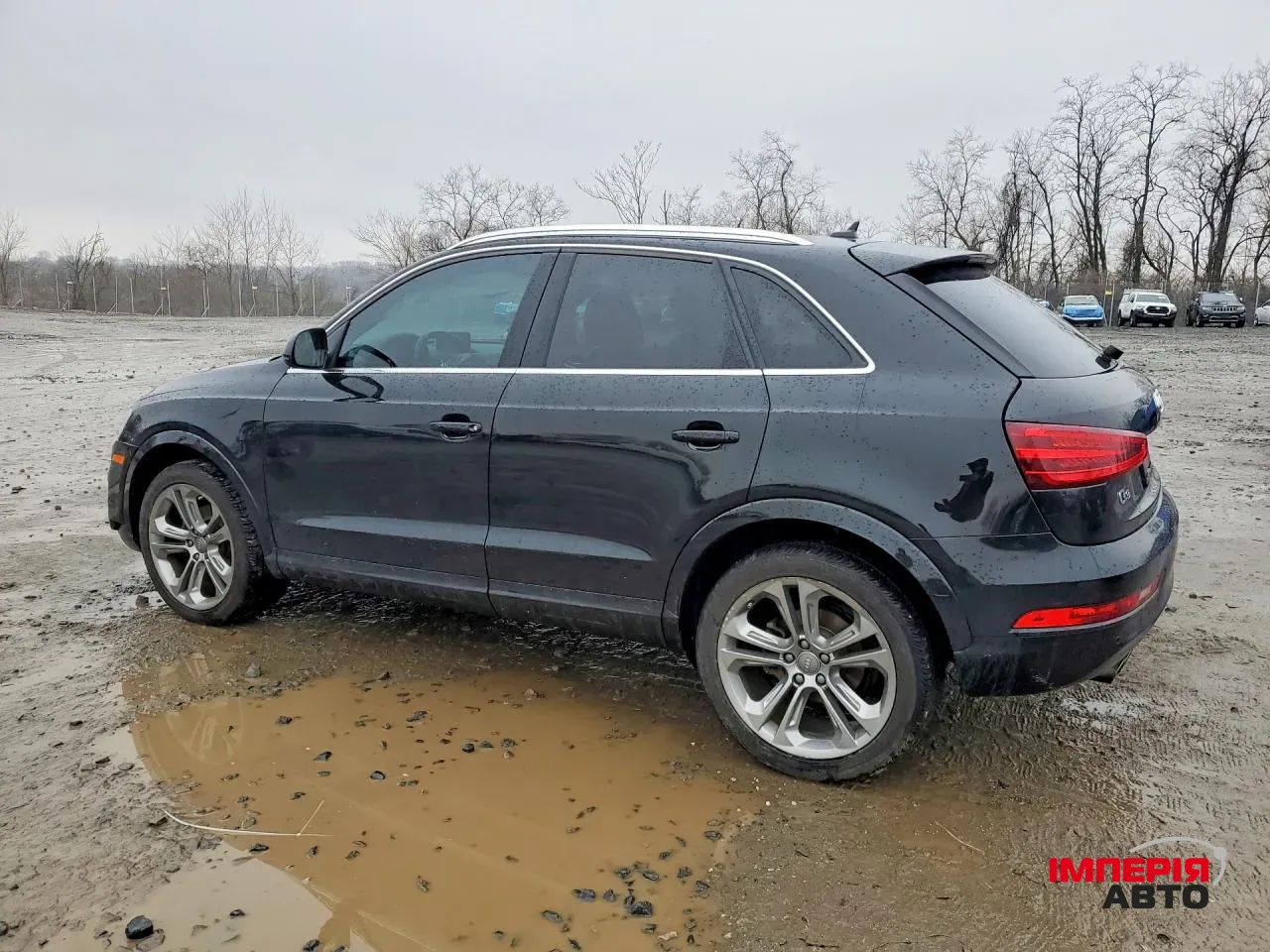 Audi Q3 - фото 4