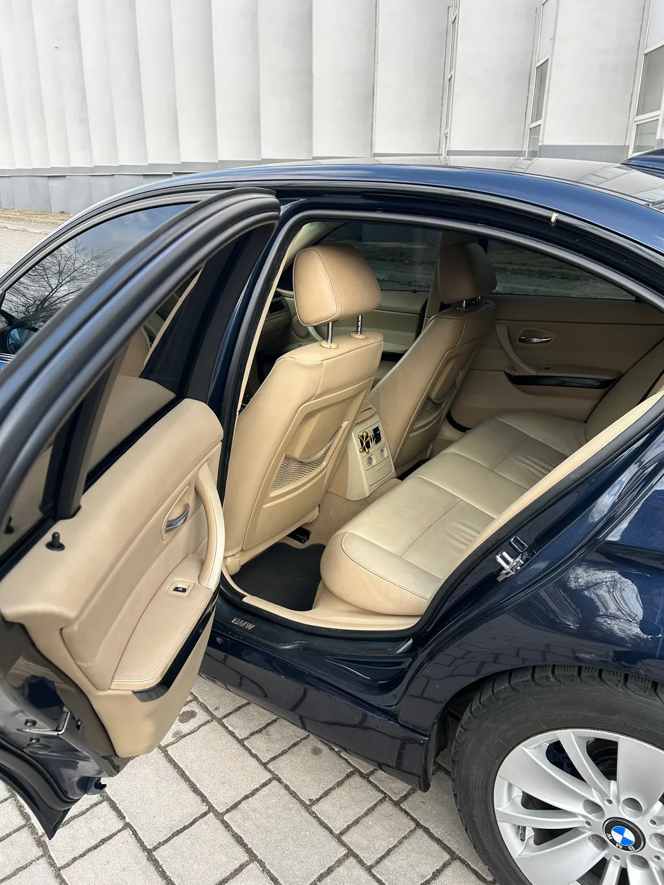 BMW 3 серії - фото 11