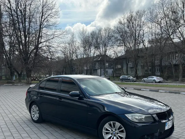BMW 3 серії - фото 5