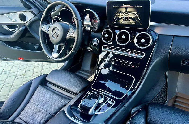 Mercedes-Benz C-Класс - фото 7