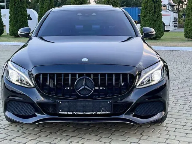 Mercedes-Benz C-Класс - фото 4