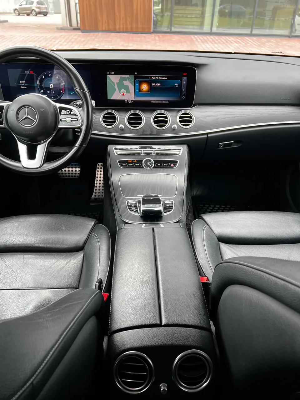 Mercedes-Benz E-Класс - фото 20