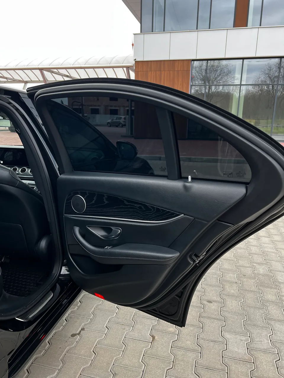 Mercedes-Benz E-Класс - фото 14