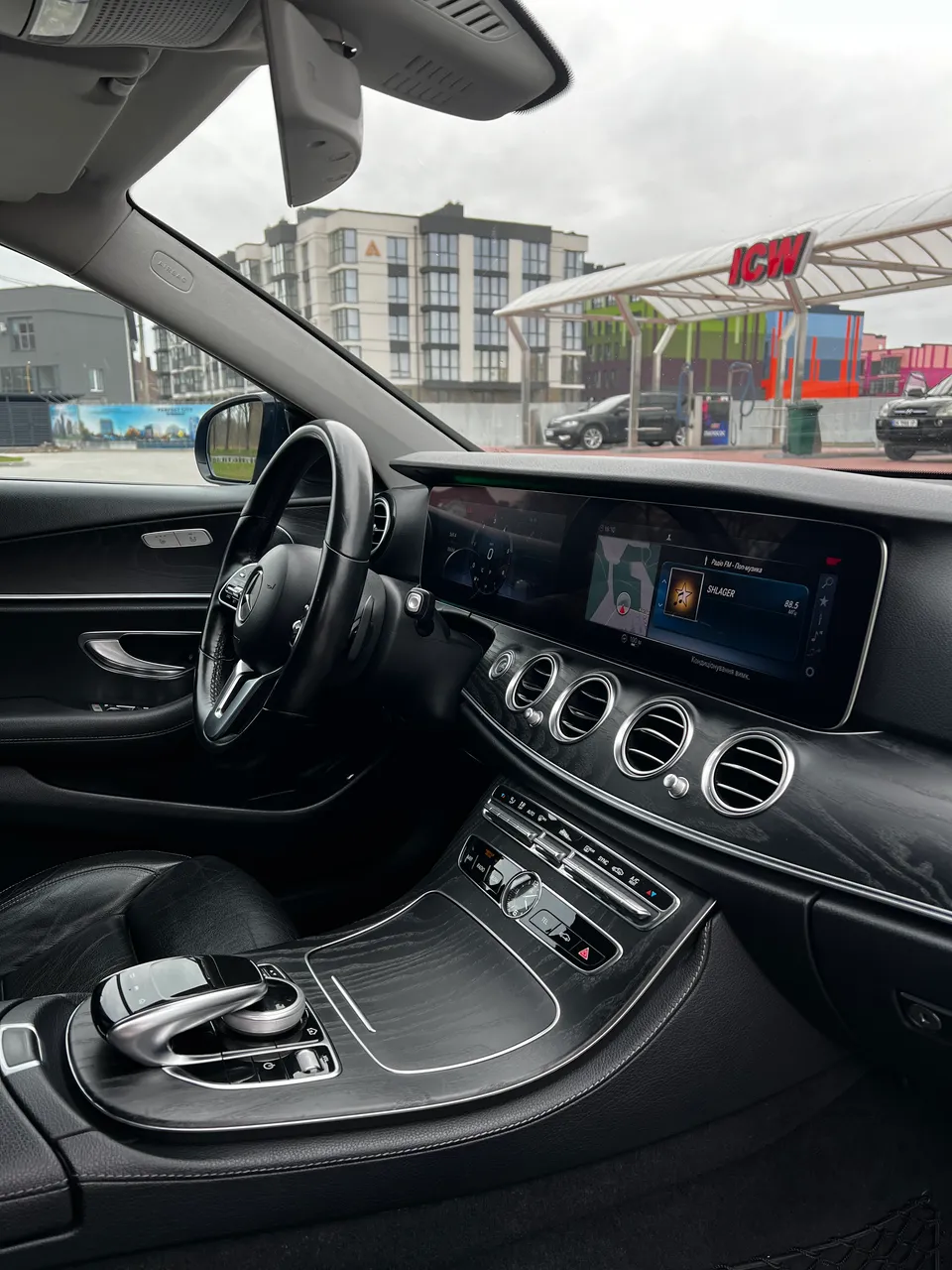 Mercedes-Benz E-Класс - фото 28