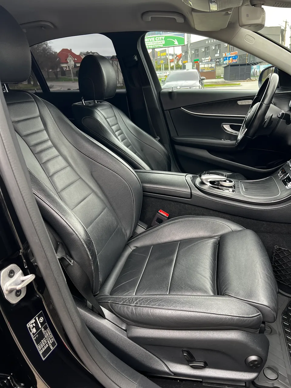 Mercedes-Benz E-Класс - фото 29