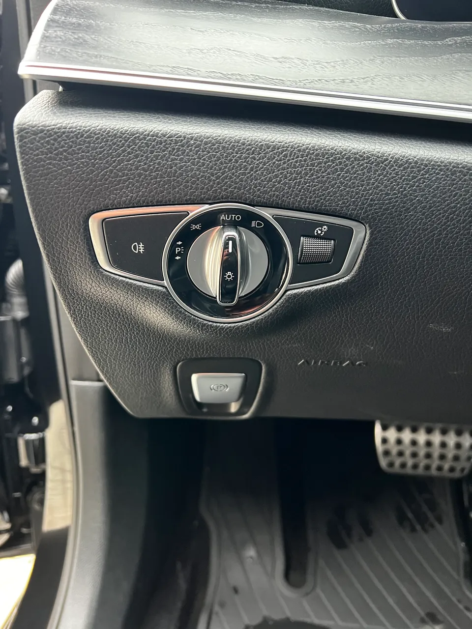 Mercedes-Benz E-Класс - фото 24