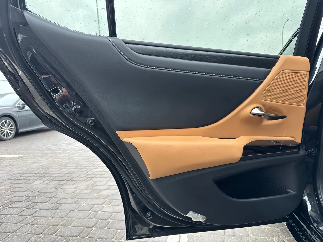 Lexus ES - фото 34