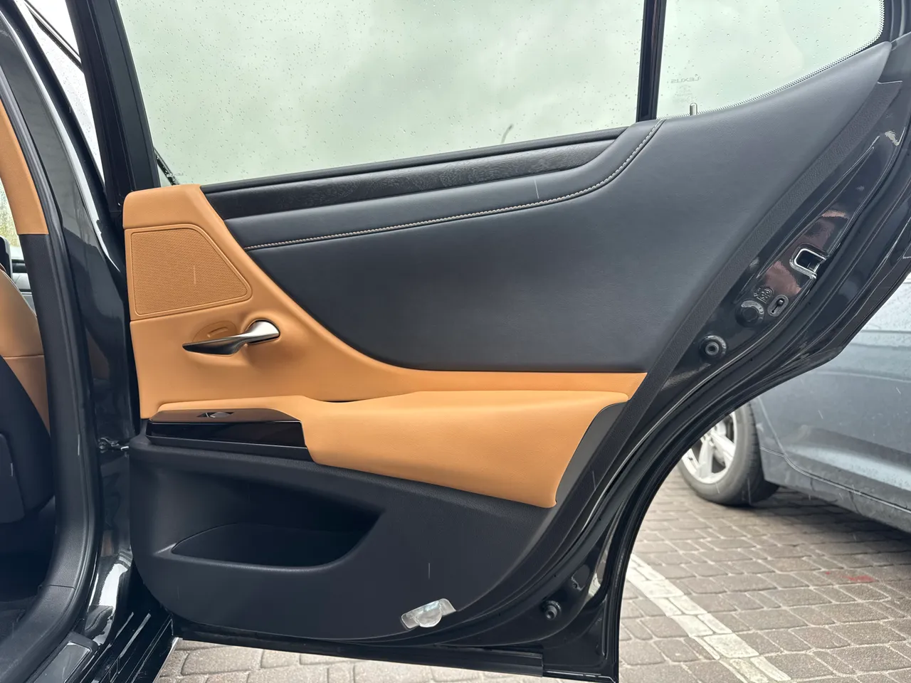 Lexus ES - фото 37