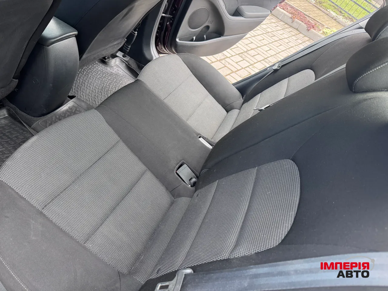 Kia Forte - фото 11