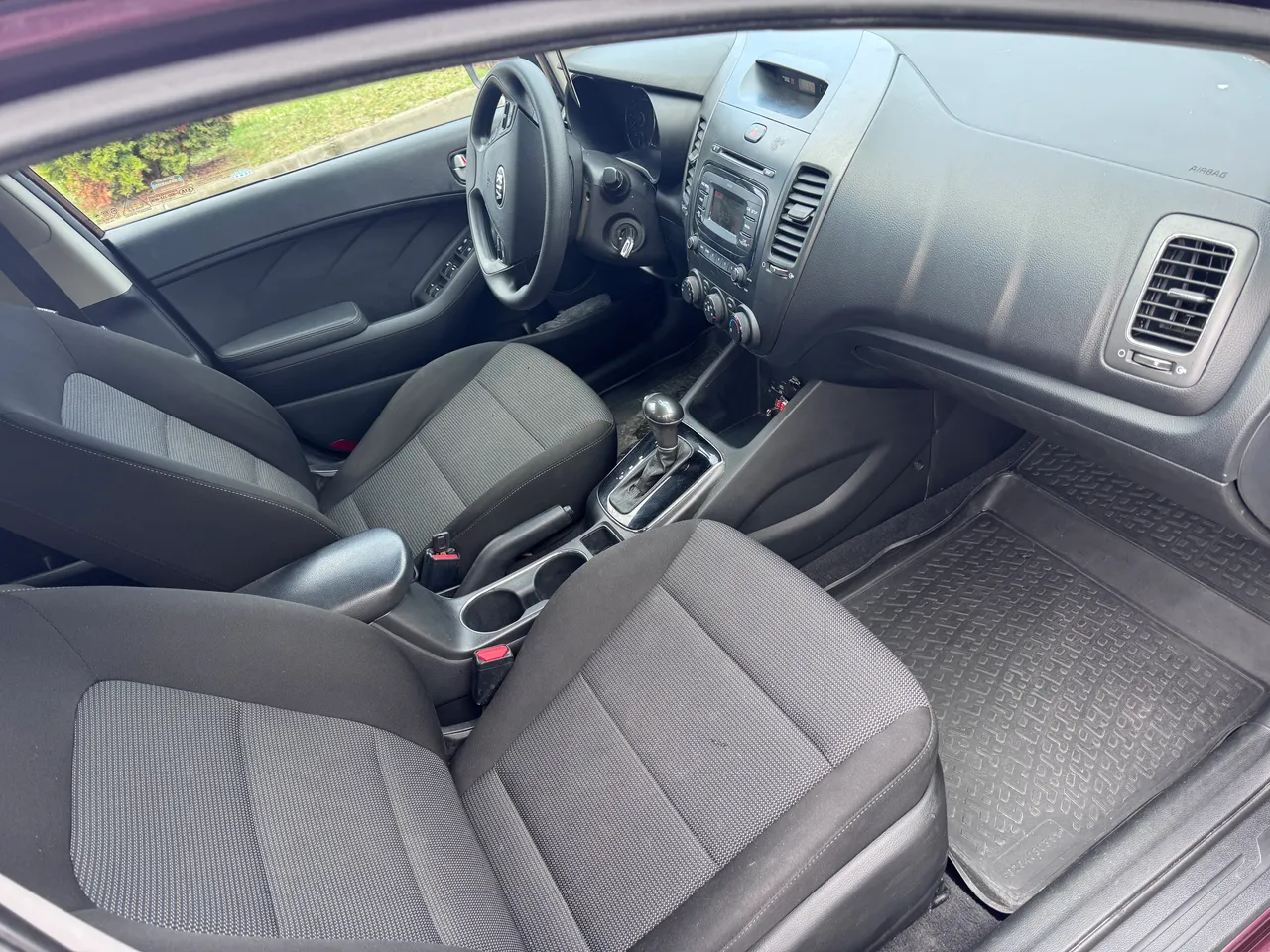 Kia Forte - фото 10