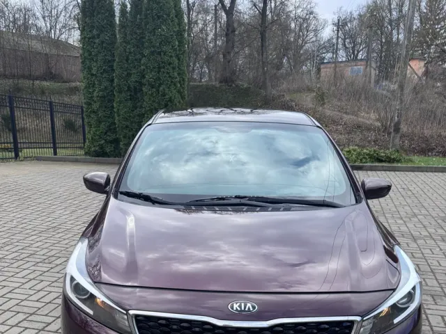 Kia Forte - фото 3