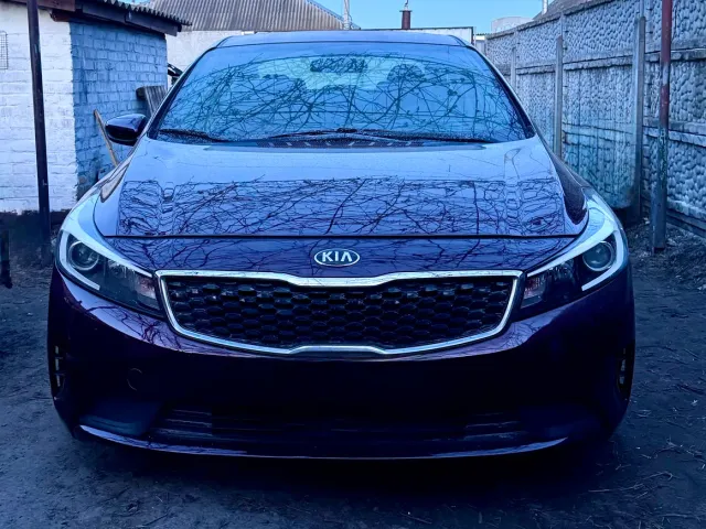 Kia Forte - фото 1