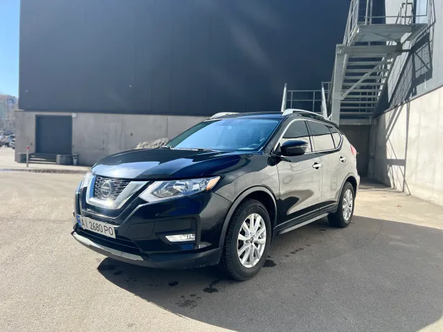 Nissan Rogue - фото 1