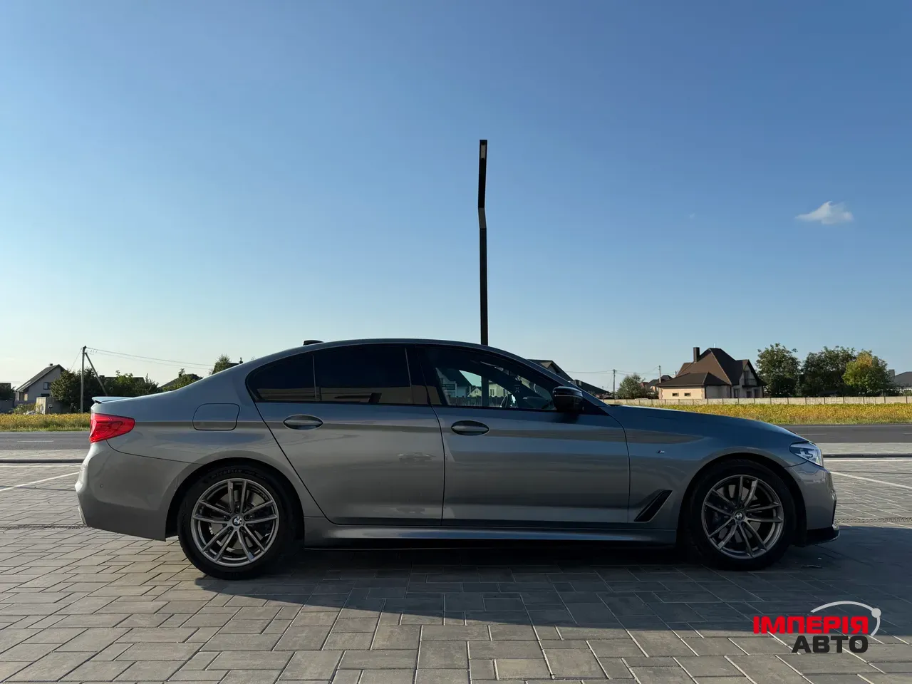 BMW 5 серії - фото 11