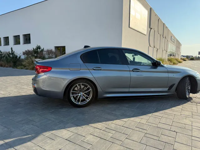 BMW 5 серії - фото 4