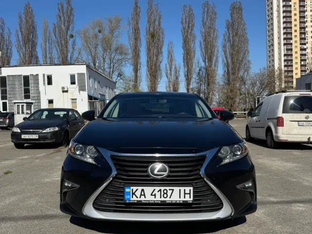 Lexus ES - фото 3