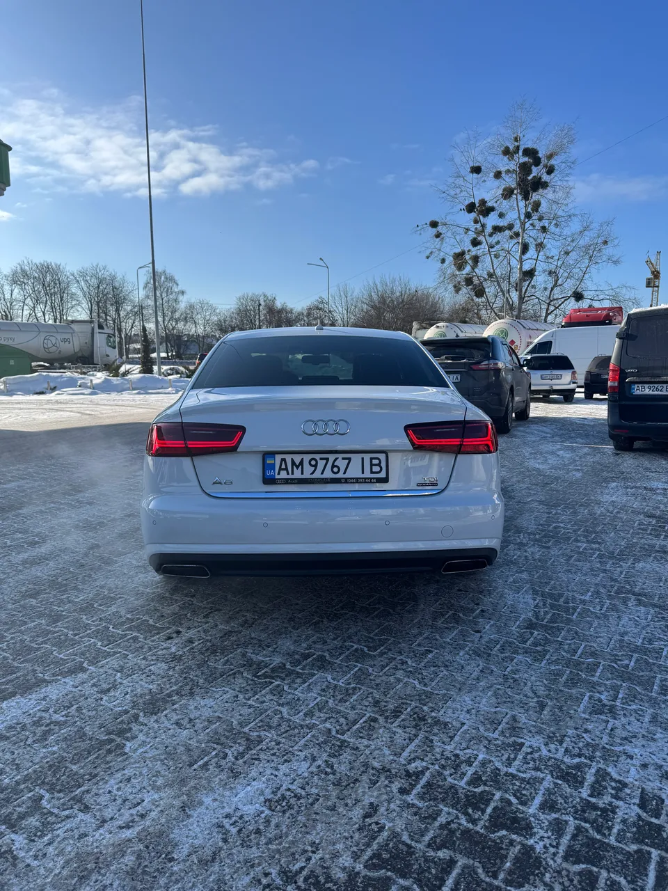 Audi A6 - фото 5
