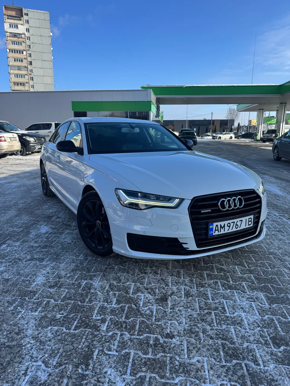 Audi A6 - фото 1