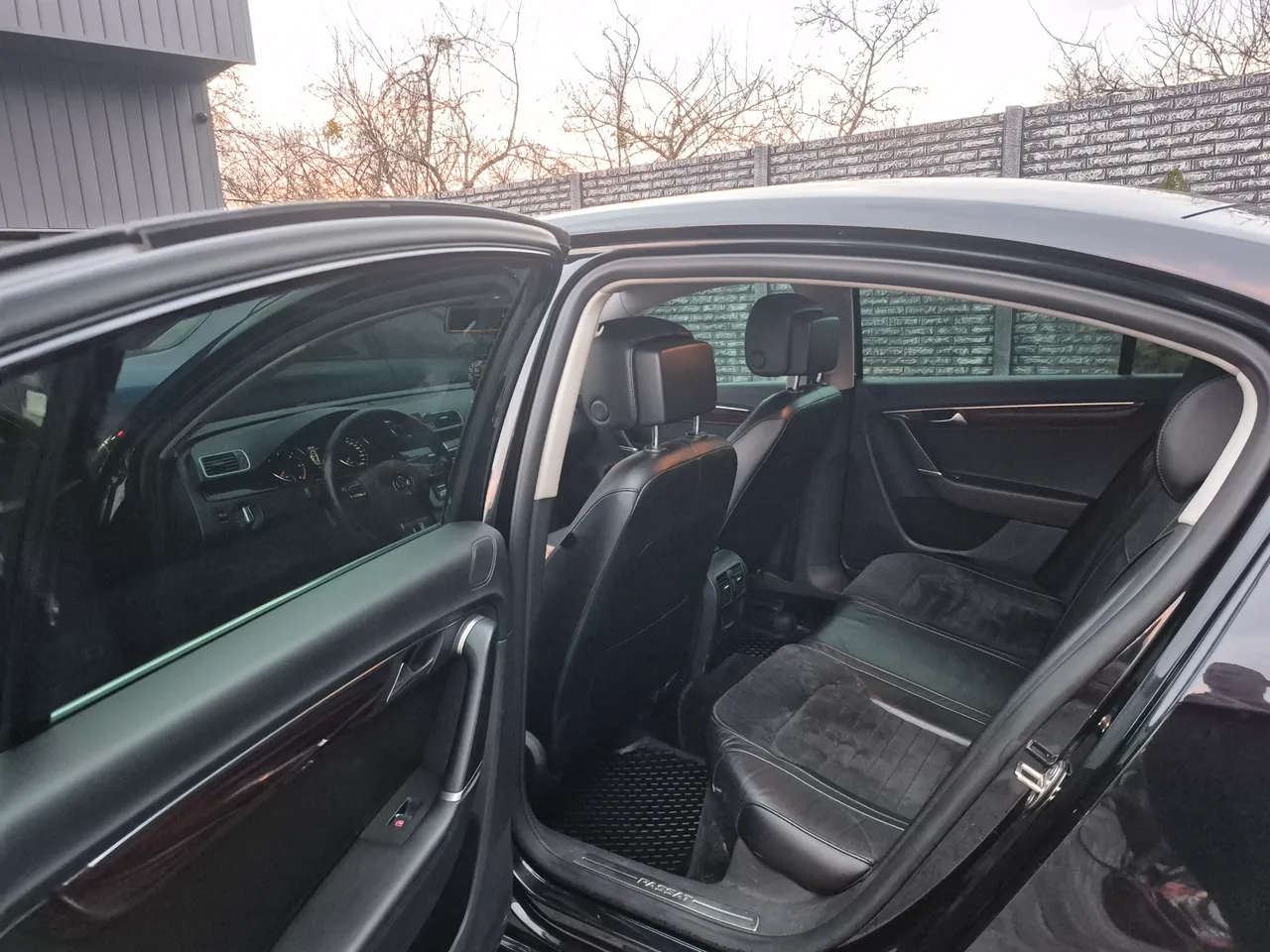 Volkswagen Passat - фото 12