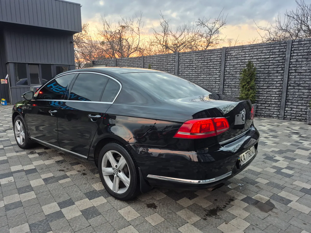 Volkswagen Passat - фото 7