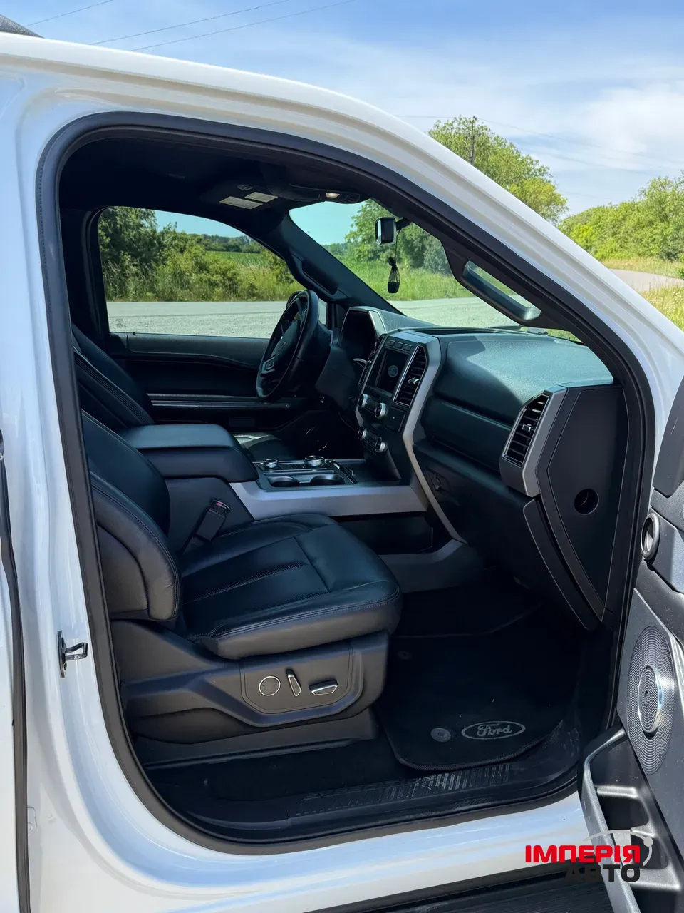 Ford Expedition - фото 39
